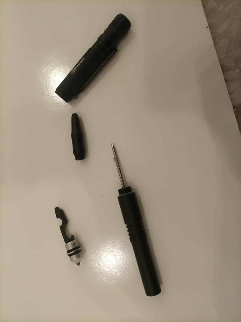 technical pen 1