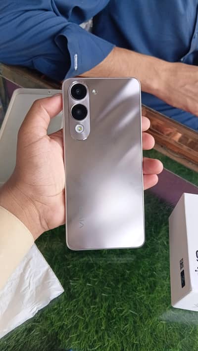 Vivo Y04