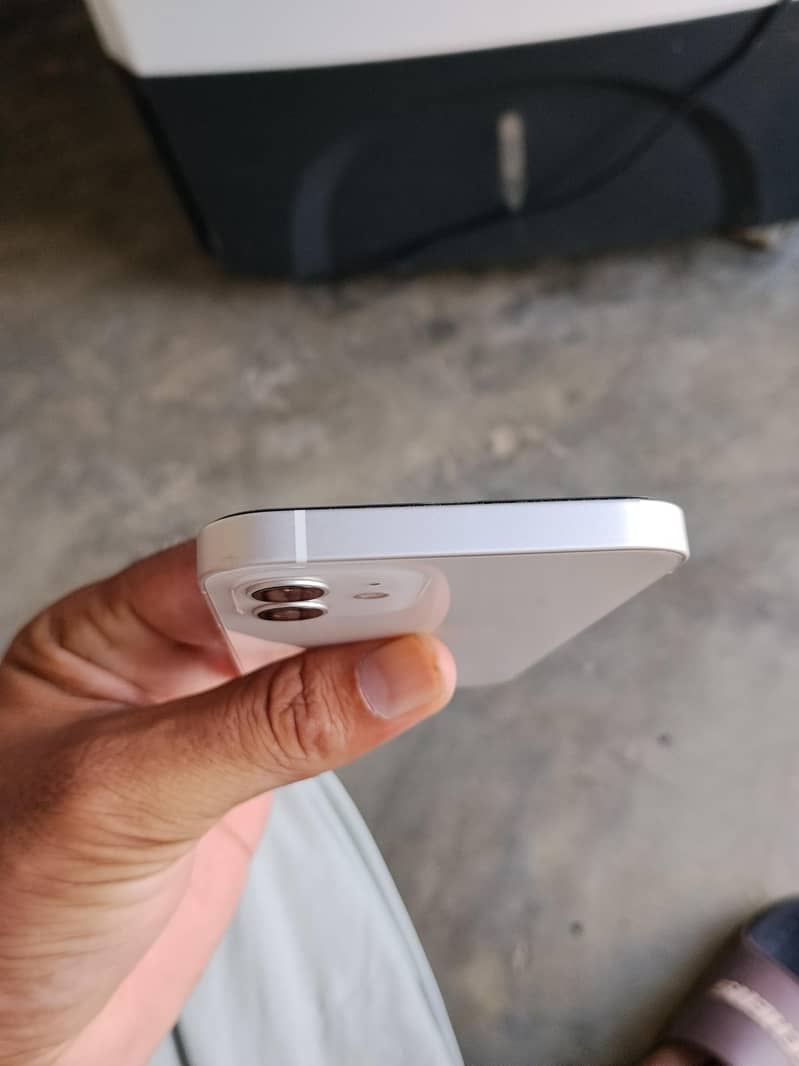 iPhone 12 2