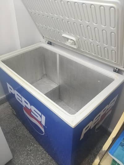 02 Freezer for sale