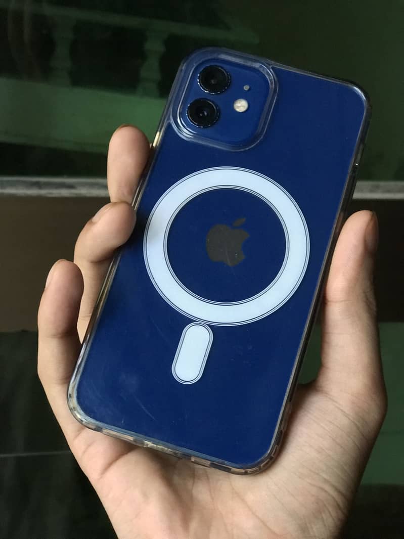Apple iPhone 12 1