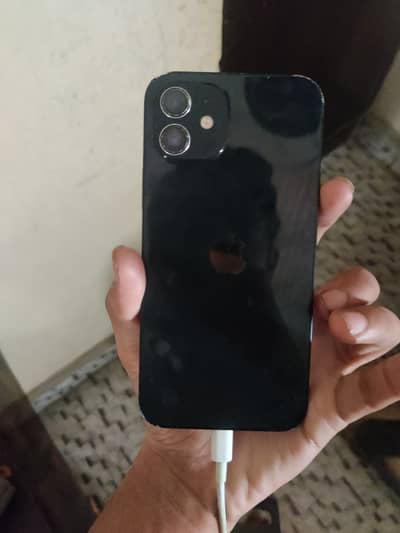 Apple iPhone 12