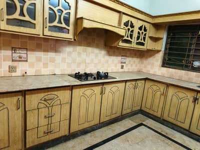 5marla first floor house available for rent with gas
