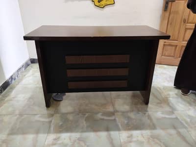 office tables