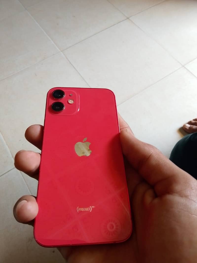 Apple iPhone 12 mini 6