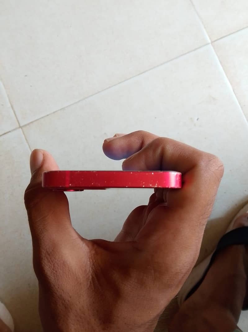 Apple iPhone 12 mini 7