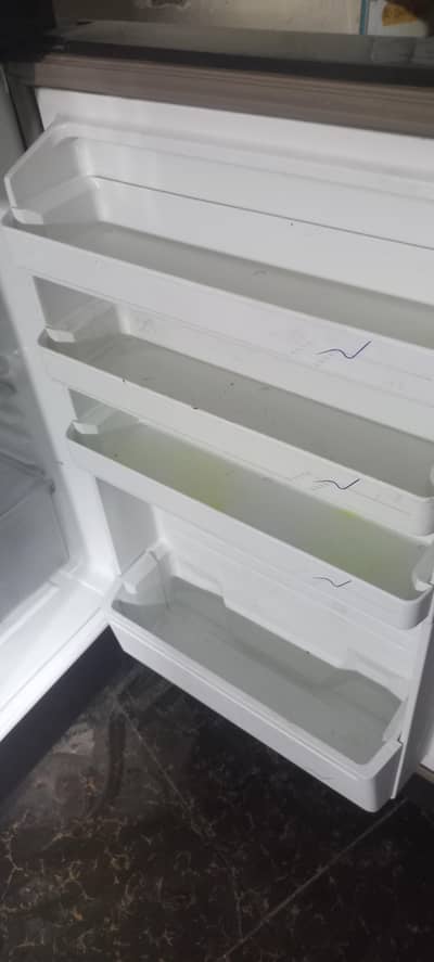 Fridge dawlance 9144