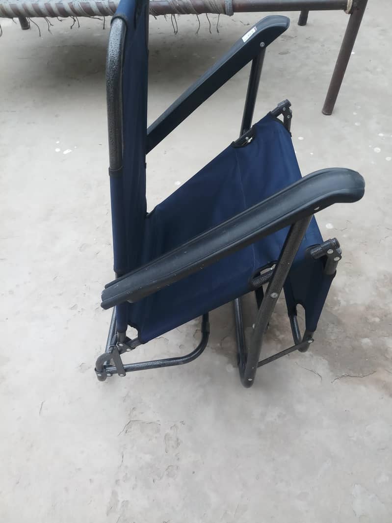 Foldable Chair 0