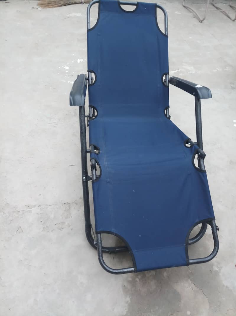 Foldable Chair 3