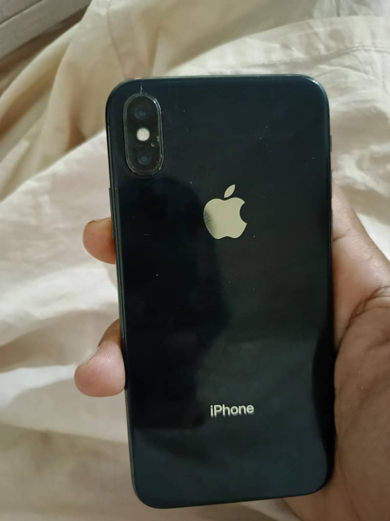 Apple iPhone X 4