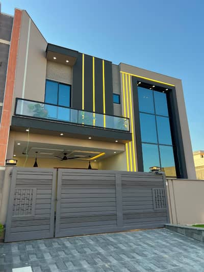 8 Marla Designer House for Sale