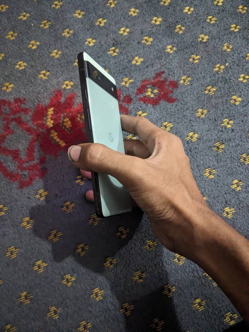Google Pixel 6a 2