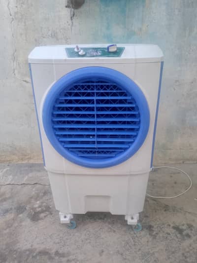 best condition aircooler bijle wala hy all ok hy