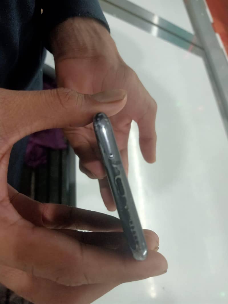 One Plus 7 Pro 4