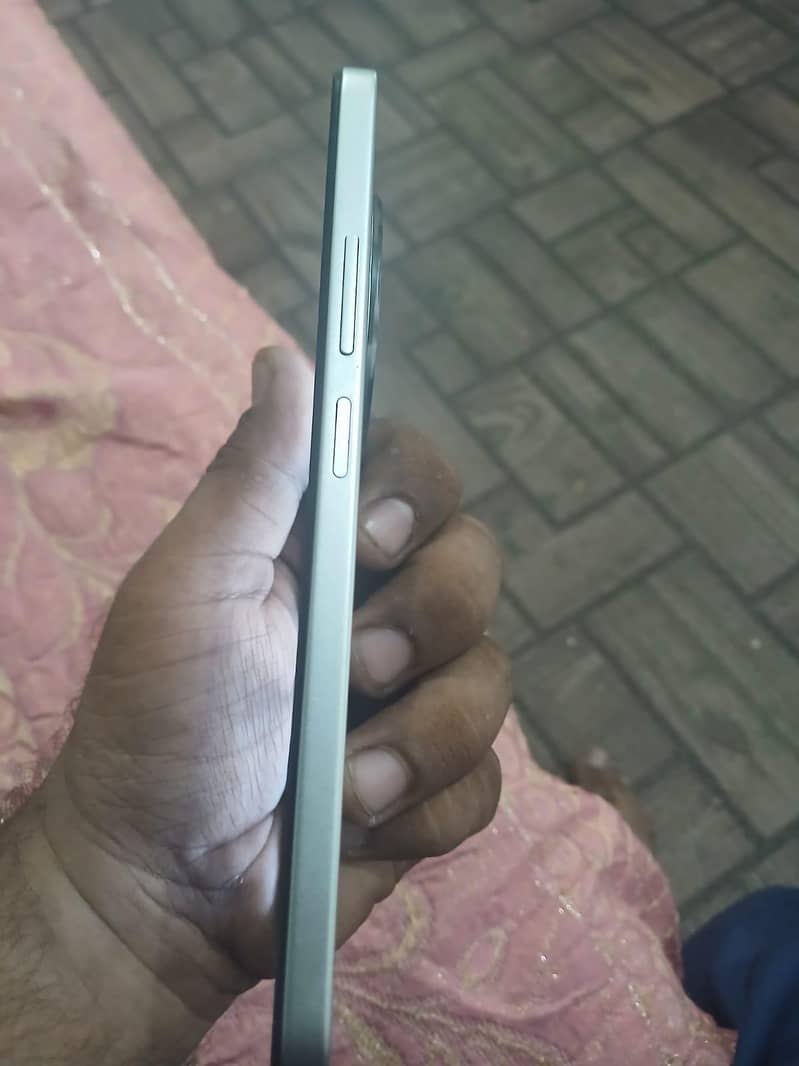Xiaomi POCO C75 4