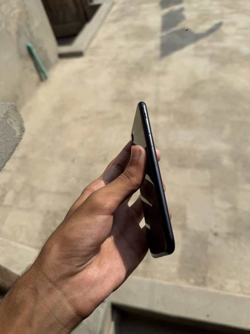 iPhone SE 3rd generation 2