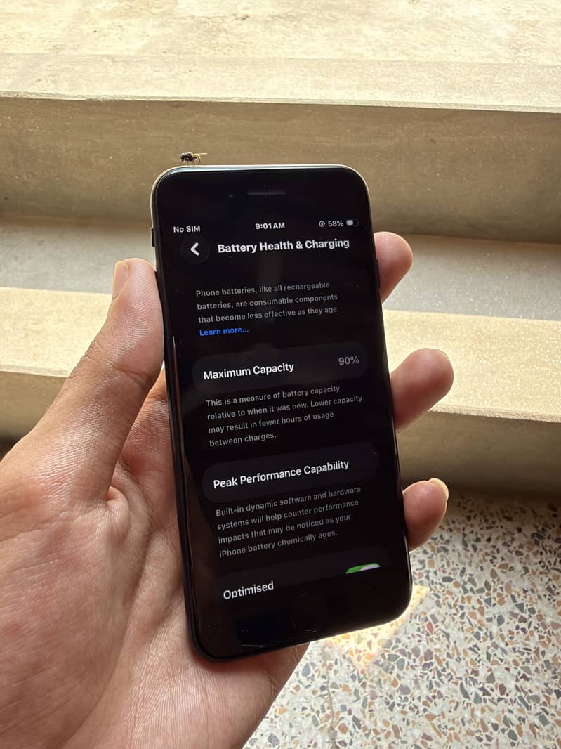 iPhone SE 3rd generation 4