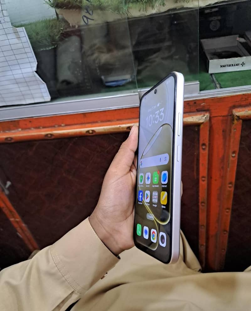 OPPO A6 6