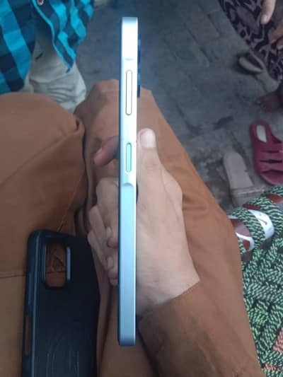 Samsung Mobile A06