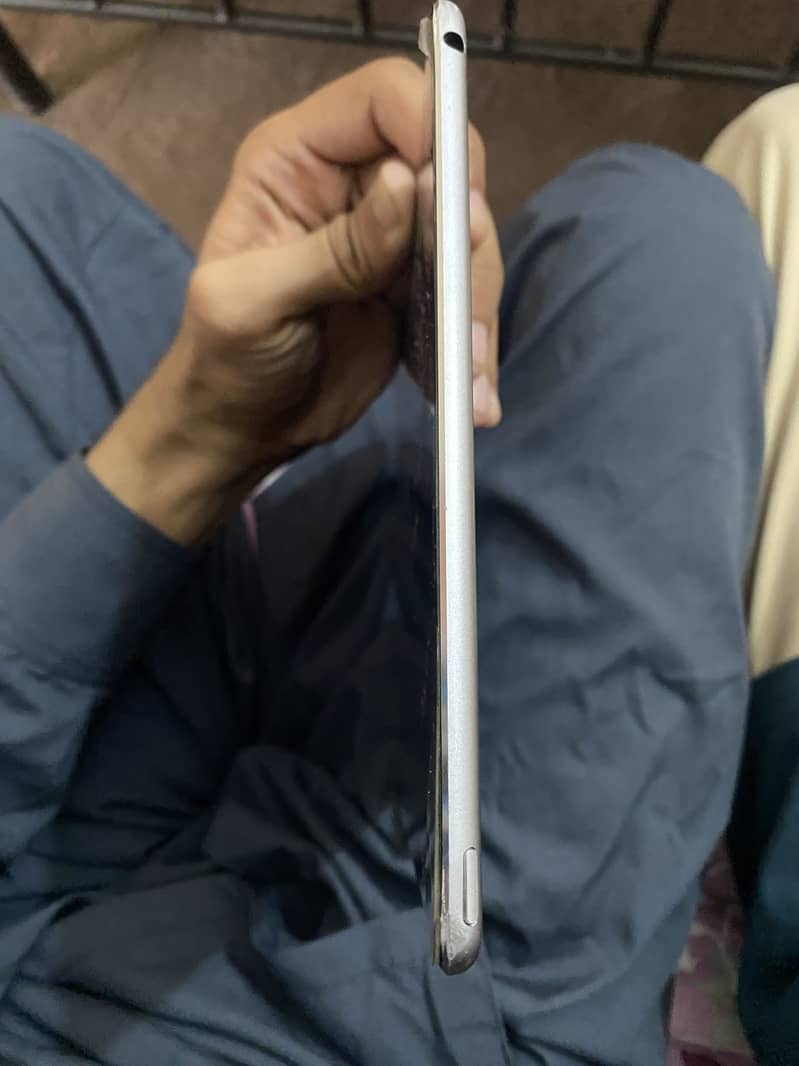 Ipad Air 2 4