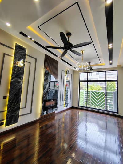 5 marla elegant house for sale in DHA phase 9 town