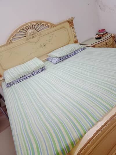 bedroom set