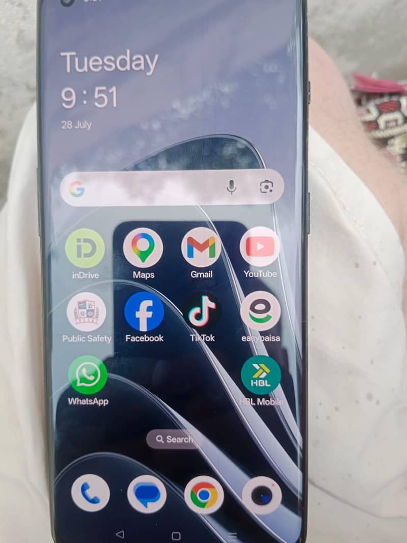 One Plus 10 Pro 4