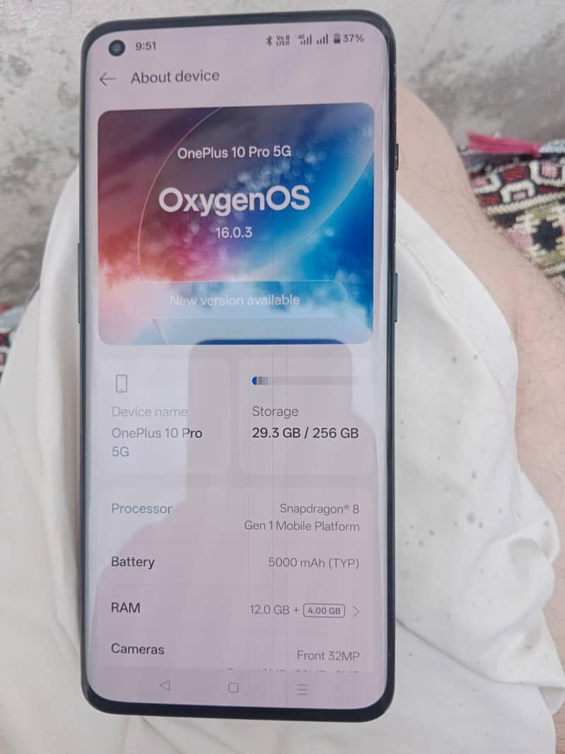 One Plus 10 Pro 6