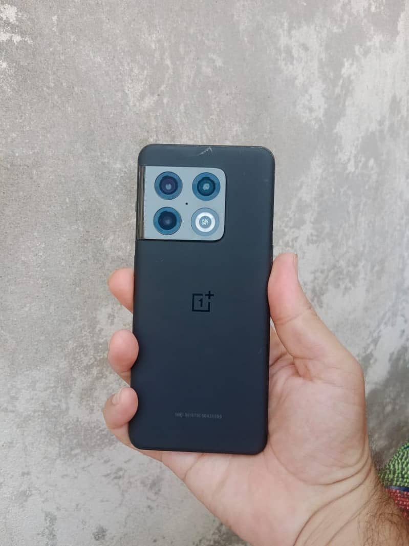 One Plus 10 Pro 7