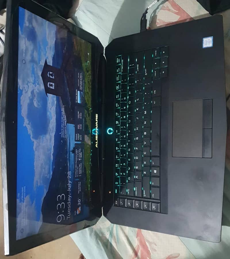 Alienware 15 R2 0