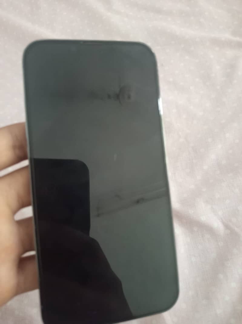 Apple iPhone 13 Pro 1