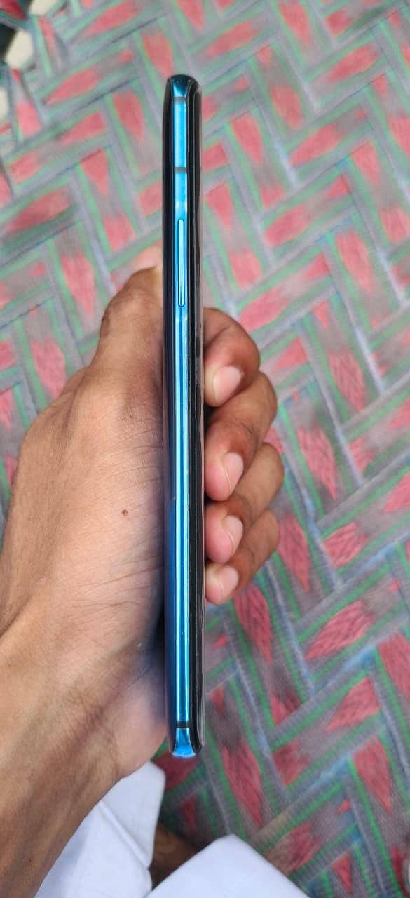 One Plus 7T Pro 4