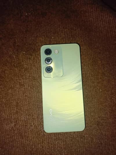 Vivo Y100
