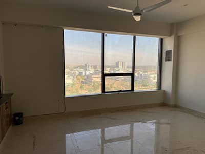 Studio apartment for rent in TopCity