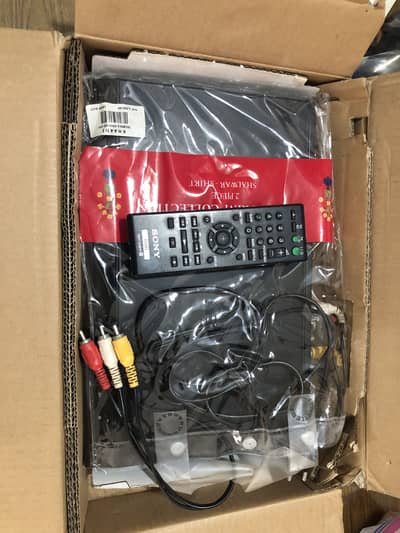 Sony CD player with remote