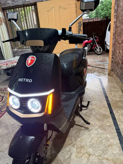 Metro M6 Empower