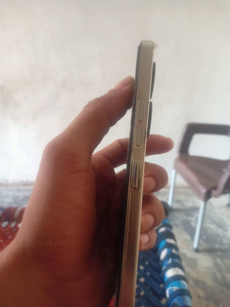 Tecno CAMON 20 1