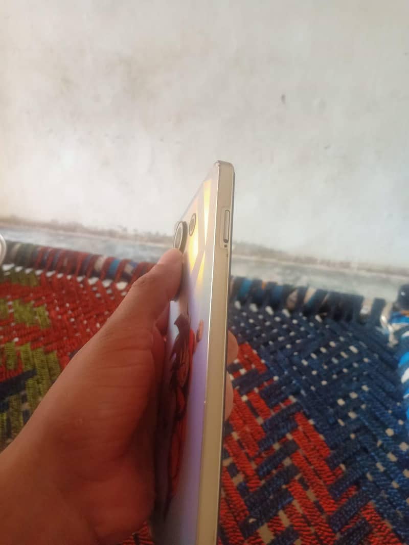 Tecno CAMON 20 2