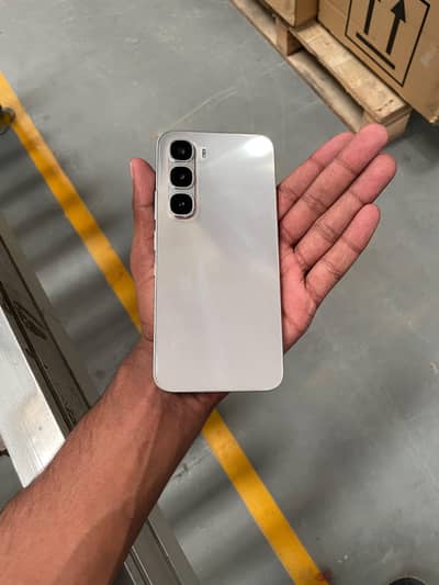 Infinix Hot 60 Pro