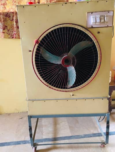 Solar coller for sell All ok with supply achi quality  ha strong body