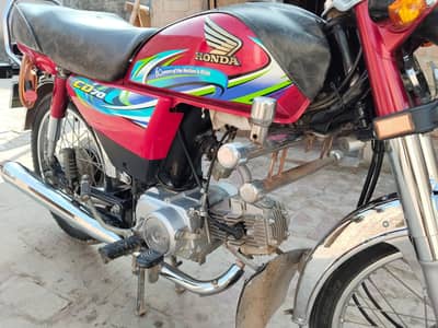 Honda CD 70 2024