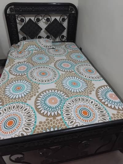IronRod Single Bed with mattress