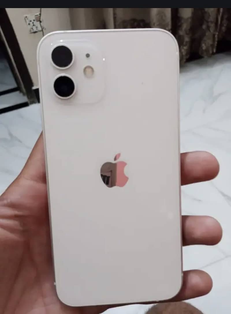 Apple iPhone 12 0