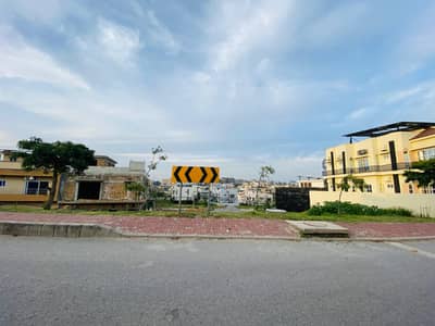 13 Marla plot for sale