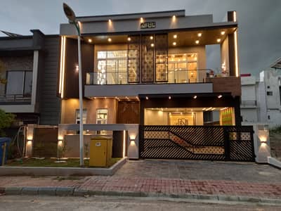 Bahria Town Overseas Enclave Brand New 35*70, Street End, Posh Locality Of BT Rwp, 5 Bed Designer House With Front Lawn