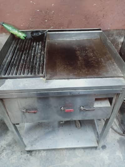 burger shwarma counter
