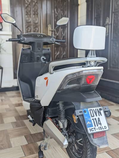Yadea T5 for sale