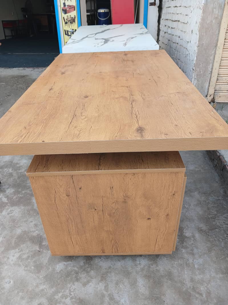 exactive Table available now 2