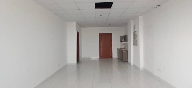 New Executive Offices Available For Rent In Main Boulevard Gulberg!