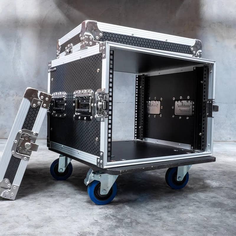 Custom-built flight Cases Available 1